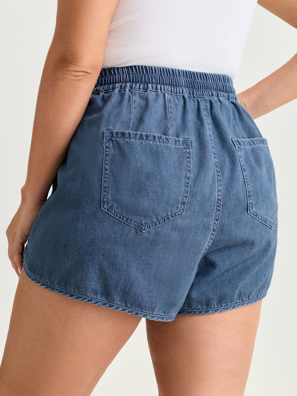 Elastic Waist Drawstring Straight-Fit Denim Shorts