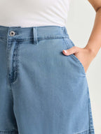Light Washed Pockets Wide Leg Denim Shorts